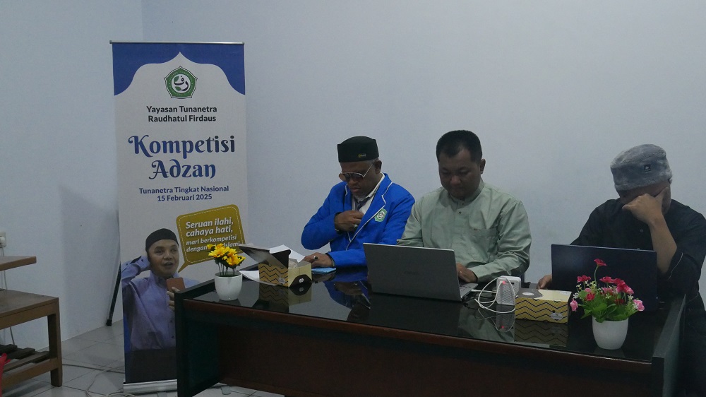 Juri Kompetisi Tunanetra Tingkat Nasional